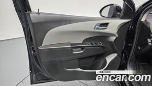 Chevrolet Aveo, 2016 — миниатюра 14
