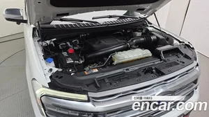 Ford Expedition, 2023 — миниатюра 6