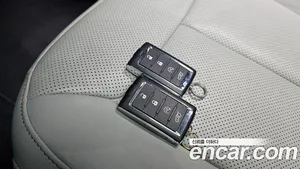 Jeep Cherokee, 2023 — миниатюра 23