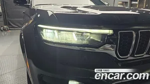 Jeep Cherokee, 2023 — миниатюра 8