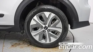 Kia Niro, 2022 — миниатюра 7