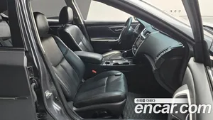 Nissan Altima, 2018 — миниатюра 16