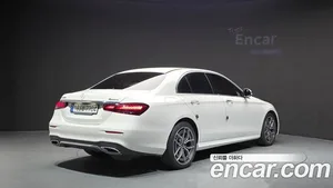 Mercedes-Benz E-Class, 2023 — миниатюра 2