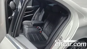 Mercedes-Benz E-Class, 2023 — миниатюра 18
