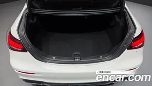 Mercedes-Benz E-Class, 2023 — миниатюра 23