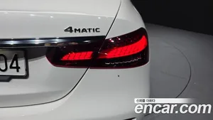 Mercedes-Benz E-Class, 2023 — миниатюра 9