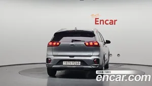 Kia Niro, 2021 — миниатюра 4