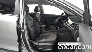 Kia Niro, 2021 — миниатюра 10