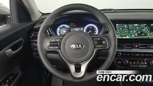 Kia Niro, 2021 — миниатюра 13