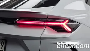 Lamborghini Urus, 2020 — миниатюра 9