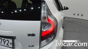 Toyota Prius, 2019 — миниатюра 8