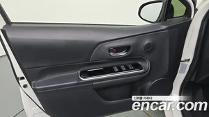 Toyota Prius, 2019 — миниатюра 13