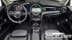Mini Cooper, 2019 — миниатюра 9