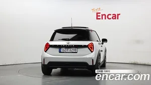 Mini Cooper, 2026 — миниатюра 4