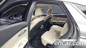 Genesis GV70, 2023 — миниатюра 18