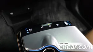 Kia EV6, 2023 — миниатюра 23