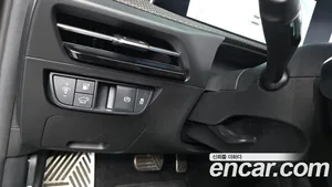 Kia EV6, 2023 — миниатюра 24