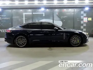 Porsche Panamera, 2023 — миниатюра 3