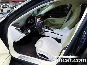 Porsche Panamera, 2023 — миниатюра 6