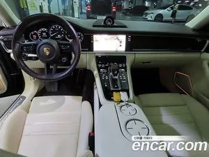 Porsche Panamera, 2023 — миниатюра 10
