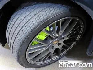 Porsche Panamera, 2023 — миниатюра 20