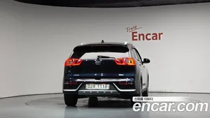 Kia Niro, 2018 — миниатюра 4