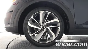Kia Niro, 2018 — миниатюра 5