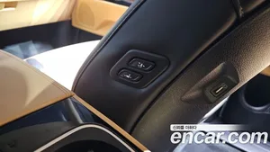 Kia Carnival, 2023 — миниатюра 32