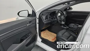 Hyundai Avante, 2017 — миниатюра 12