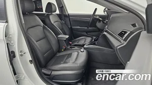 Hyundai Avante, 2017 — миниатюра 17