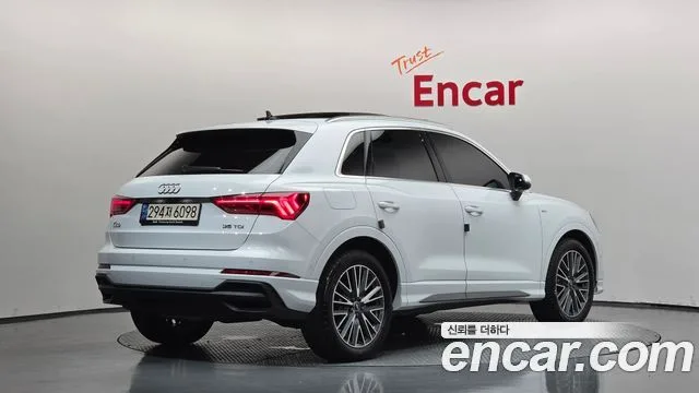 Audi Q3, 2022 — фото автомобиля из Кореи