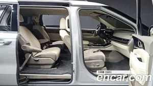 Kia Carnival, 2025 — миниатюра 25