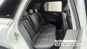 Audi Q4 e-tron, 2023 — миниатюра 17