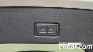 Audi Q4 e-tron, 2023 — миниатюра 25