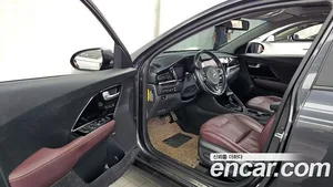 Kia Niro, 2020 — миниатюра 10