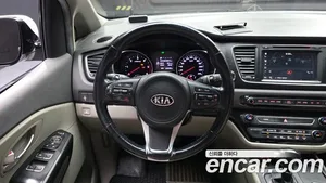Kia Carnival, 2015 — миниатюра 13