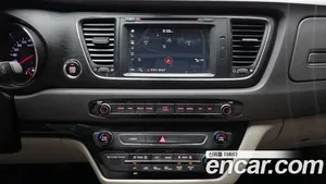 Kia Carnival, 2015 — миниатюра 14