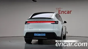 Tesla Model Y, 2026 — миниатюра 3