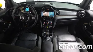 Mini Cooper, 2022 — миниатюра 9
