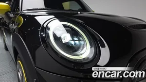 Mini Cooper, 2022 — миниатюра 7