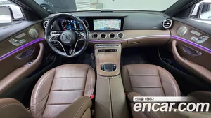 Mercedes-Benz E-Class, 2023 — миниатюра 10