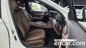 Mercedes-Benz E-Class, 2023 — миниатюра 17