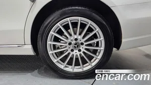 Mercedes-Benz E-Class, 2023 — миниатюра 7