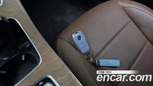 Mercedes-Benz E-Class, 2023 — миниатюра 36