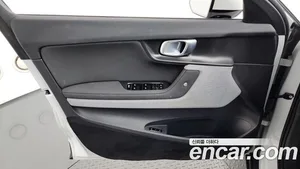 Polestar Polestar 2, 2022 — миниатюра 14