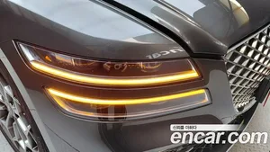 Genesis G80, 2023 — миниатюра 8