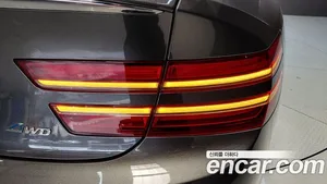 Genesis G80, 2023 — миниатюра 9
