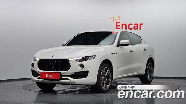 Maserati Levante, 2017 — фото автомобиля из Кореи