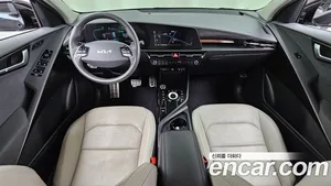 Kia Niro, 2022 — миниатюра 10