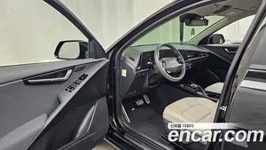 Kia Niro, 2022 — миниатюра 13